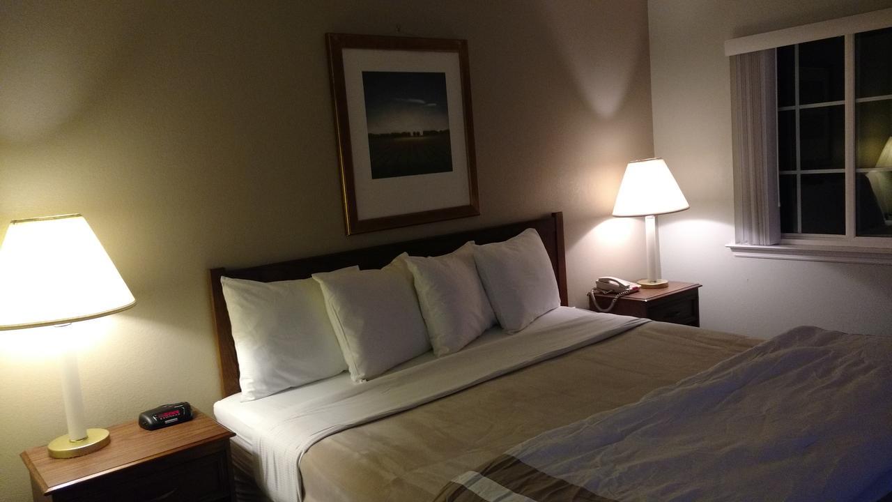 Affordable Suites Джаксънвил Екстериор снимка